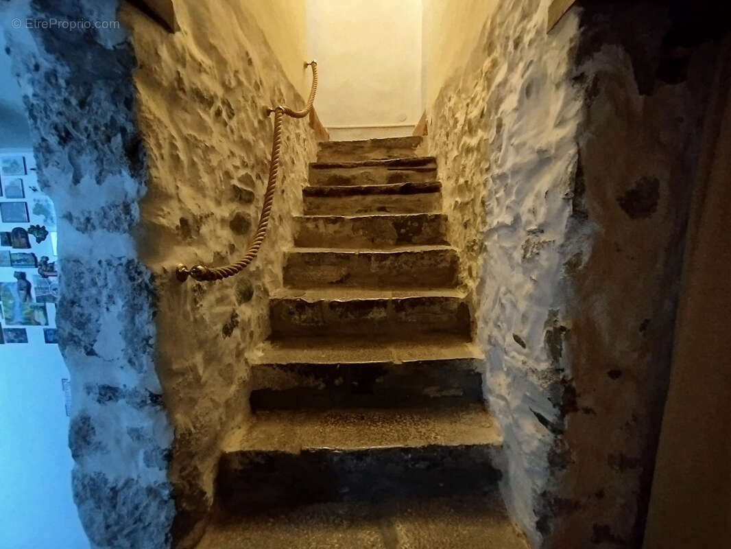 Maison à LAROQUE