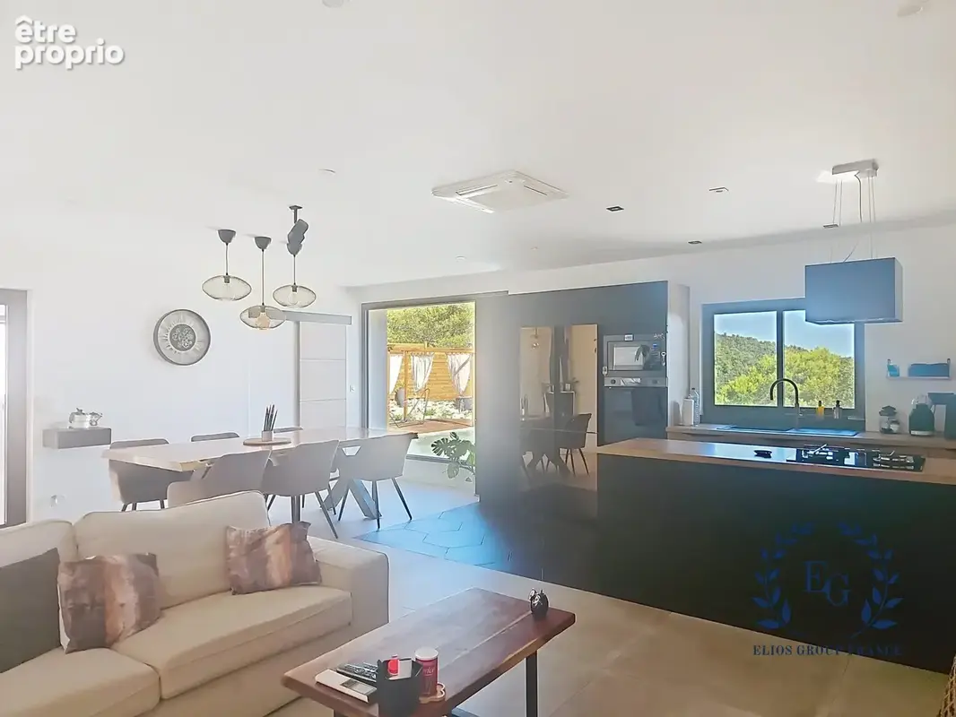 Maison 5 pièces 150 m² à vendre à Plan-D'aups-Sainte-Baume (83640) - photo 7