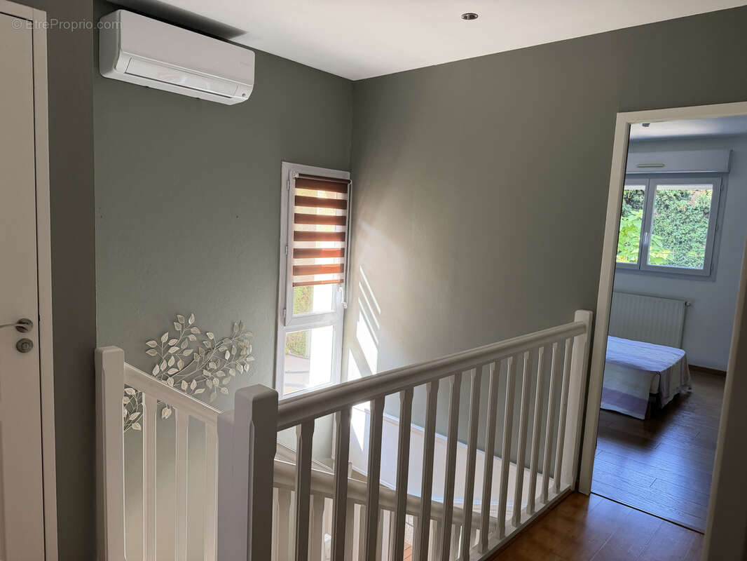 Saint-Etienne maison d'environ 125 m2 avec garage 259.000€ - photo 15