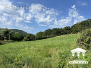 Terrain à SAINT-SERNIN-DU-BOIS