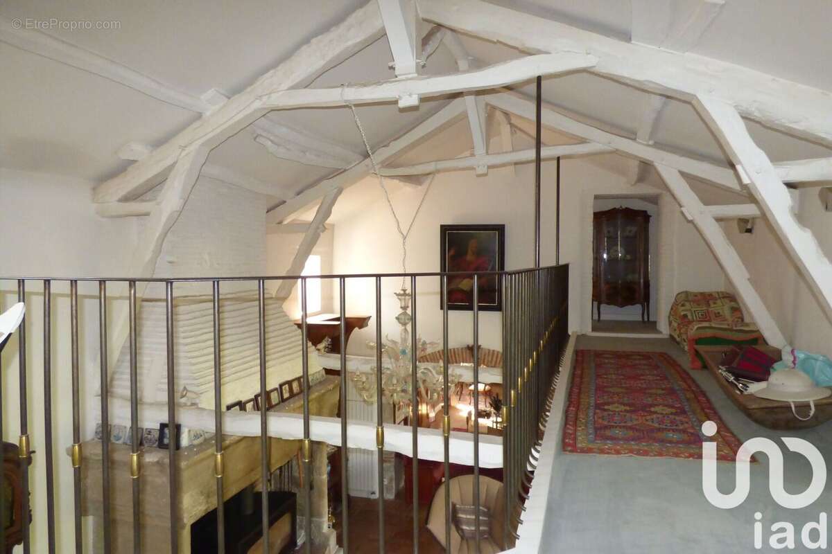 Maison 300 m² à Arcambal  - photo 4