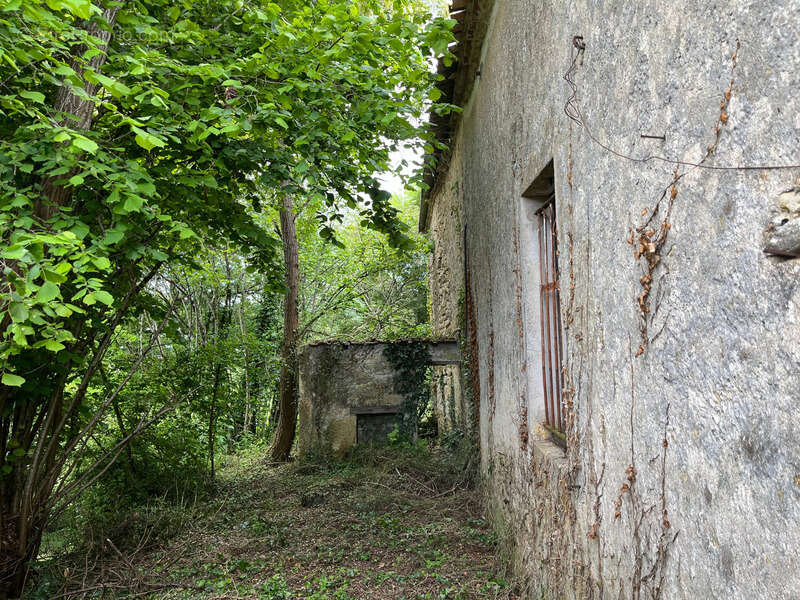Maison à CLEYRAC