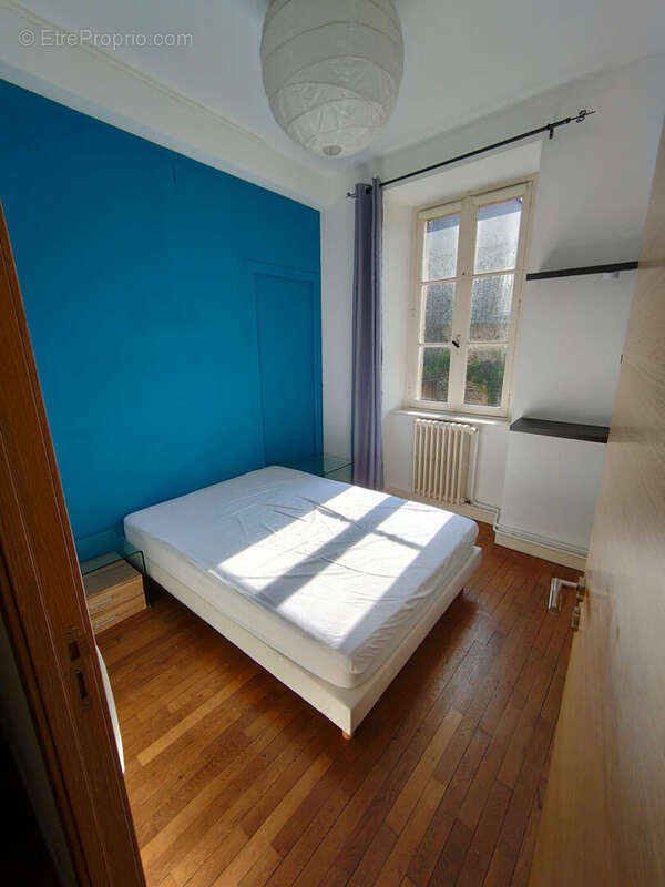 Appartement à FOUGERES