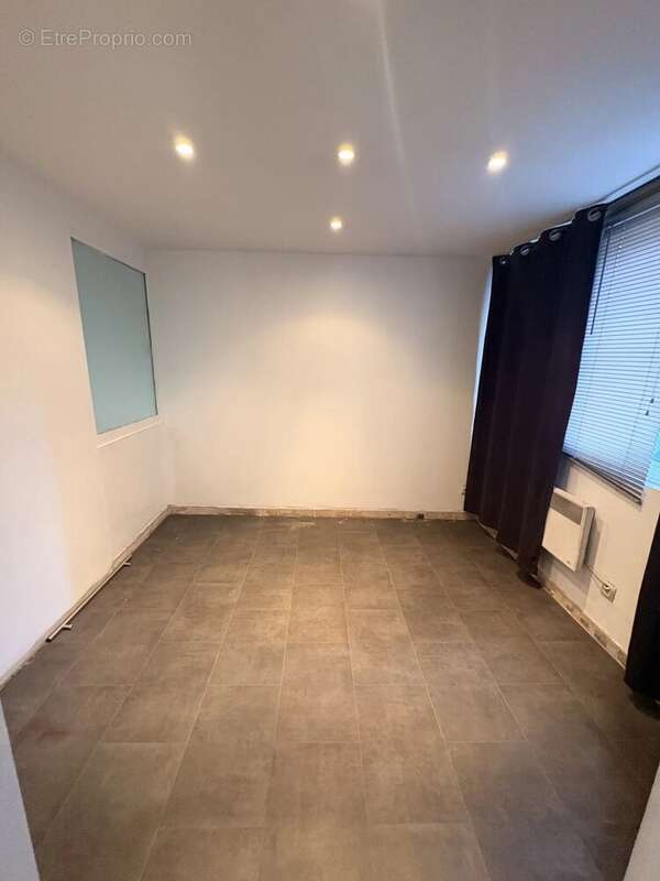 Appartement à MARSEILLE-5E