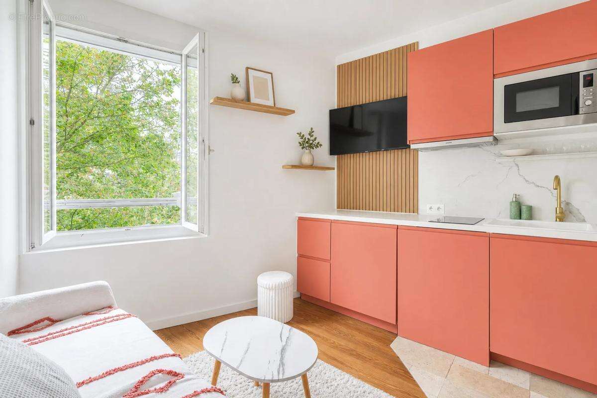 Studio 11m² rénové à Paris 10e - photo 2