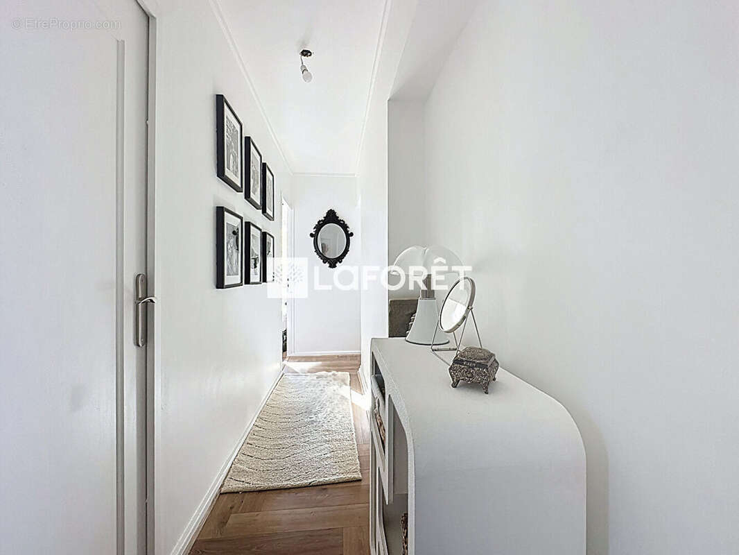 Appartement à TASSIN-LA-DEMI-LUNE