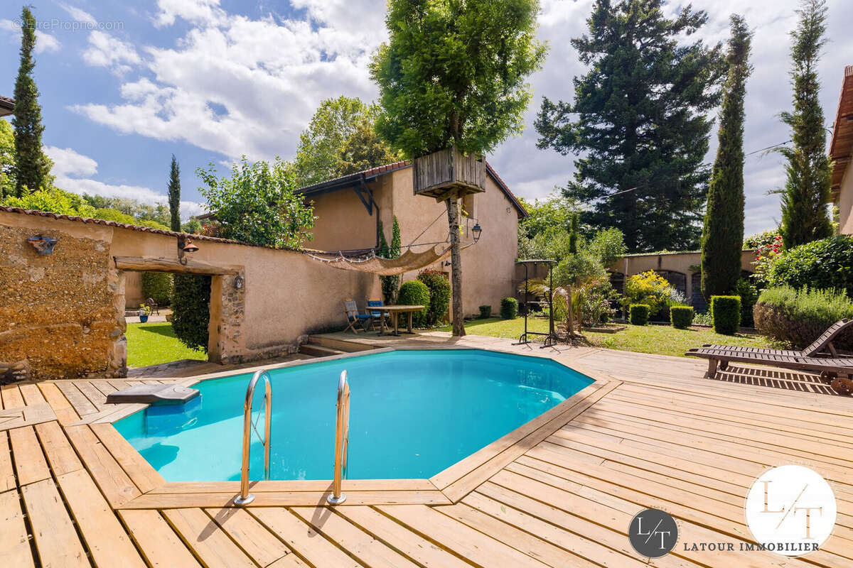 Maison à BOURGOIN-JALLIEU