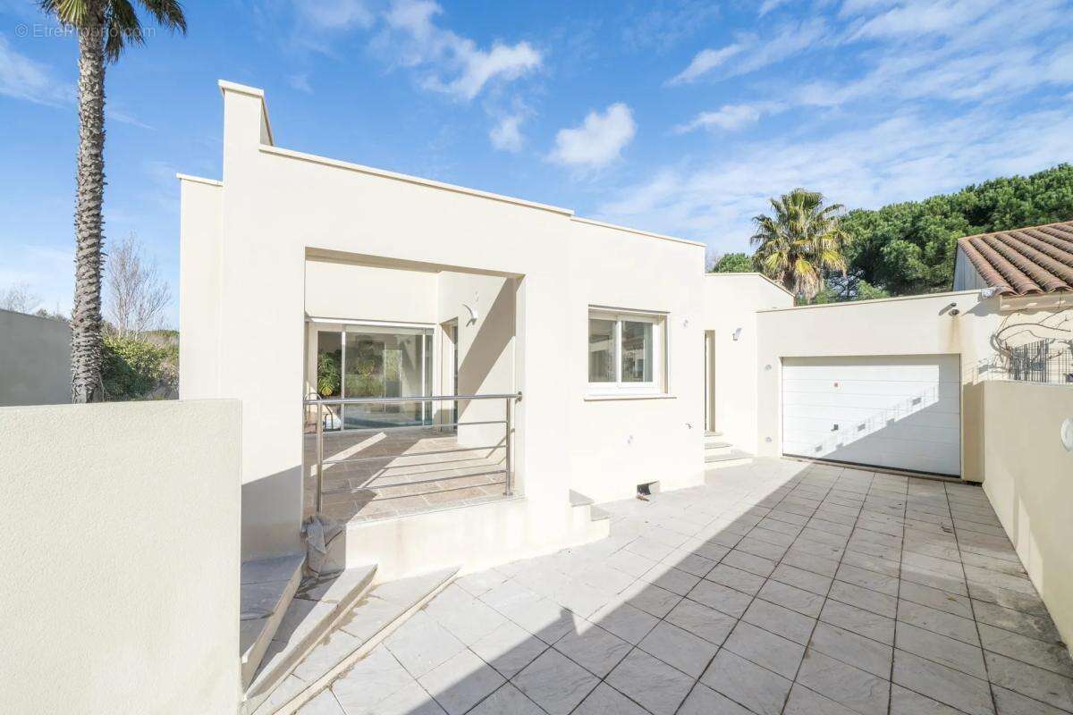 Maison à LA GRANDE-MOTTE