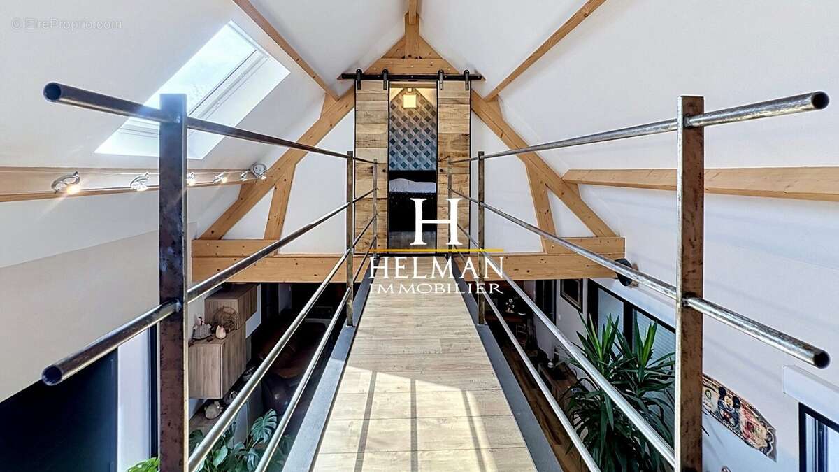 Maison à ACQUIN-WESTBECOURT