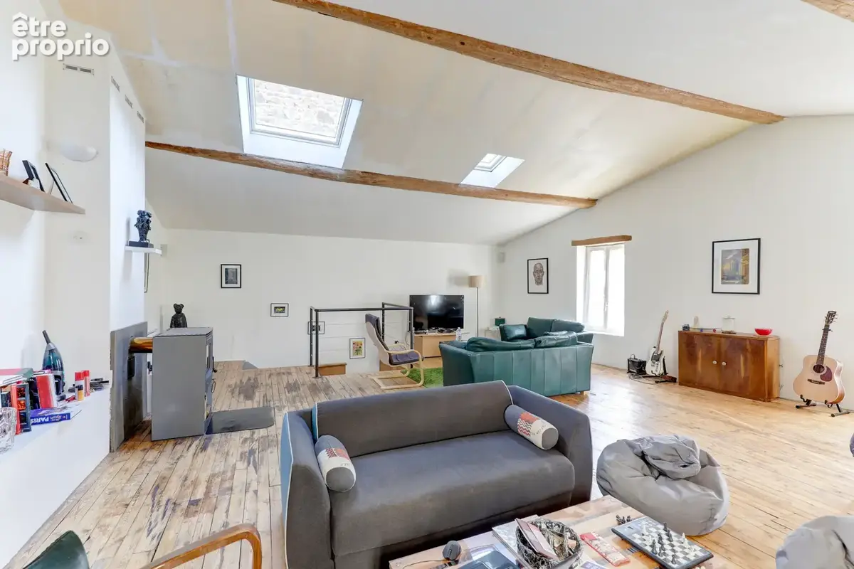 Grande maison de bourg idéale investisseur locatif - photo 2