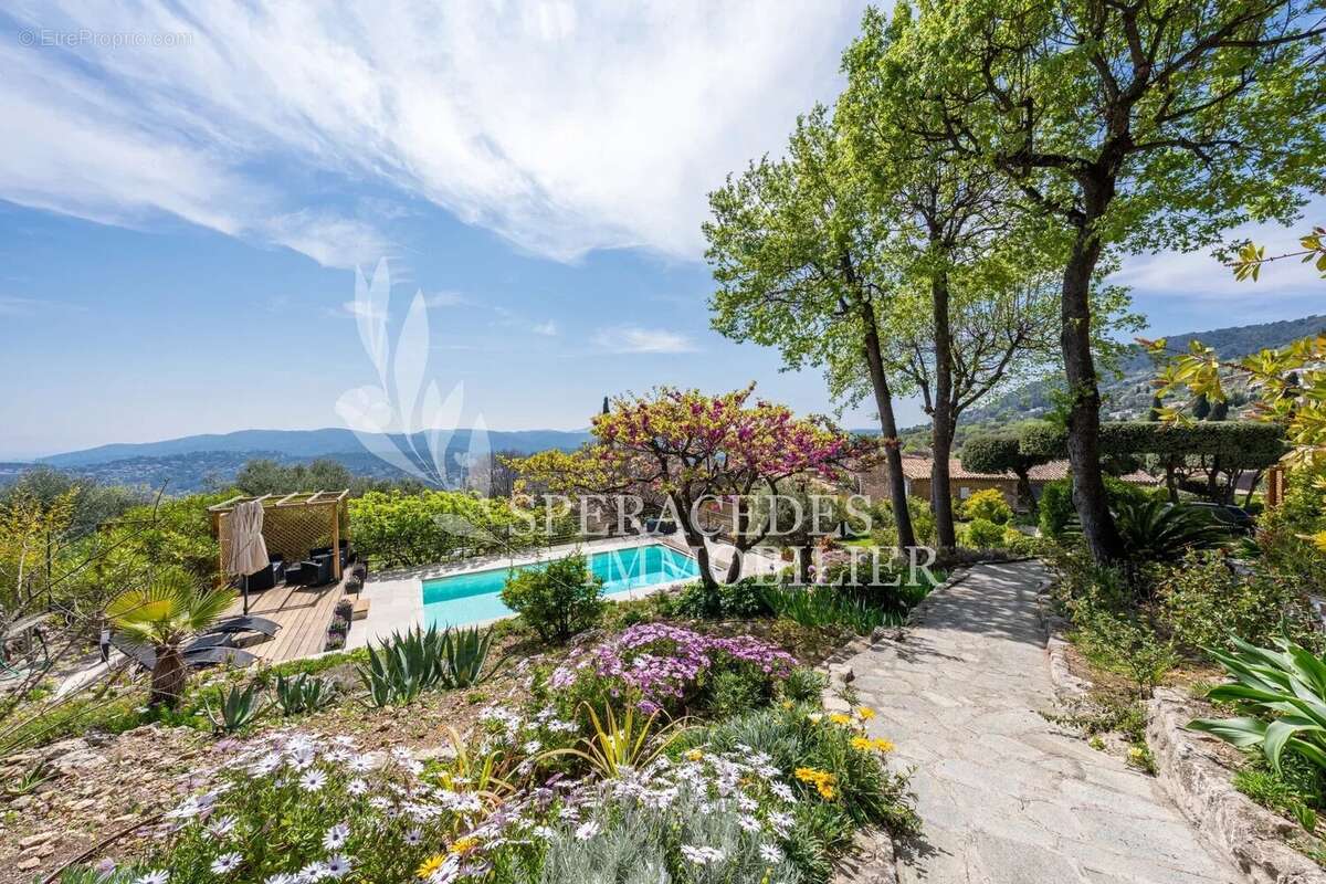 Maison à SPERACEDES