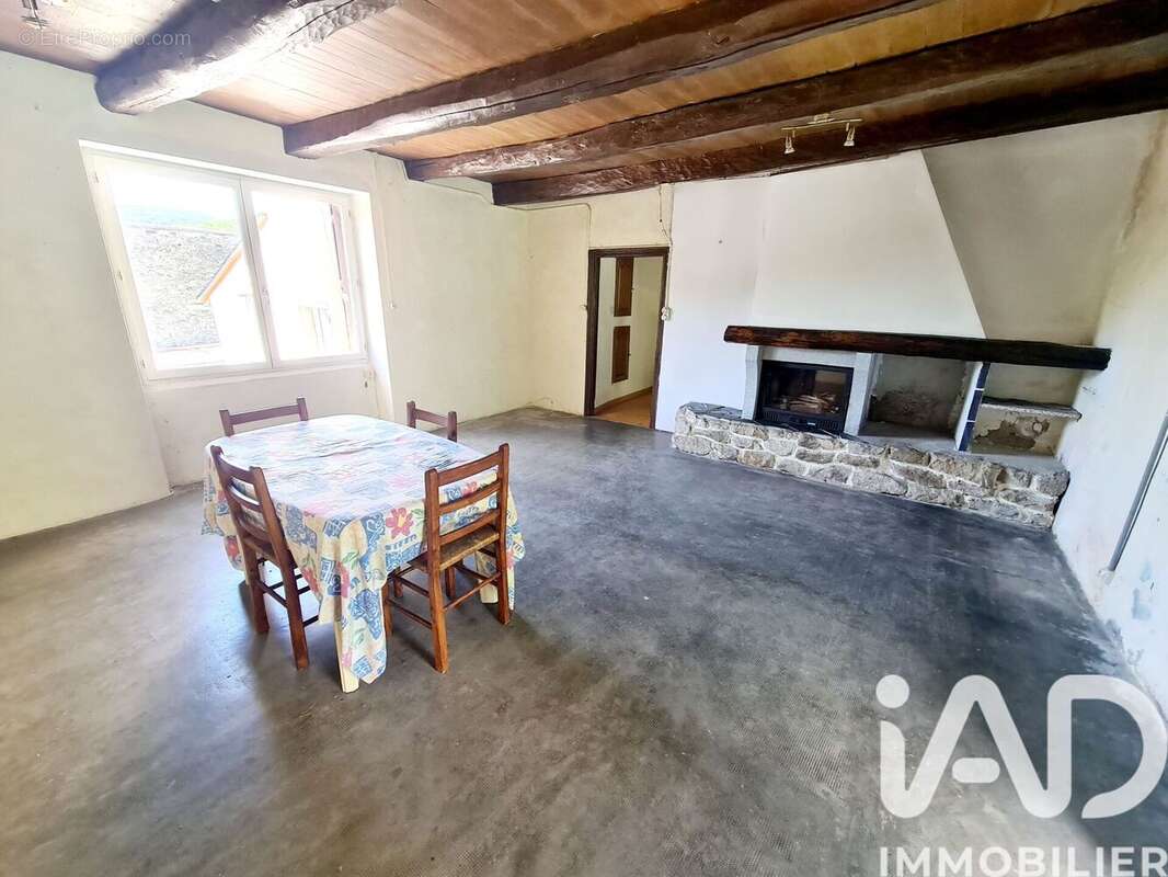 Maison 92 m² à Angles  - photo 3