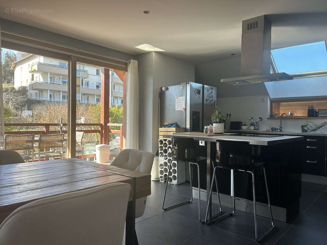 Maison à ALLONZIER-LA-CAILLE