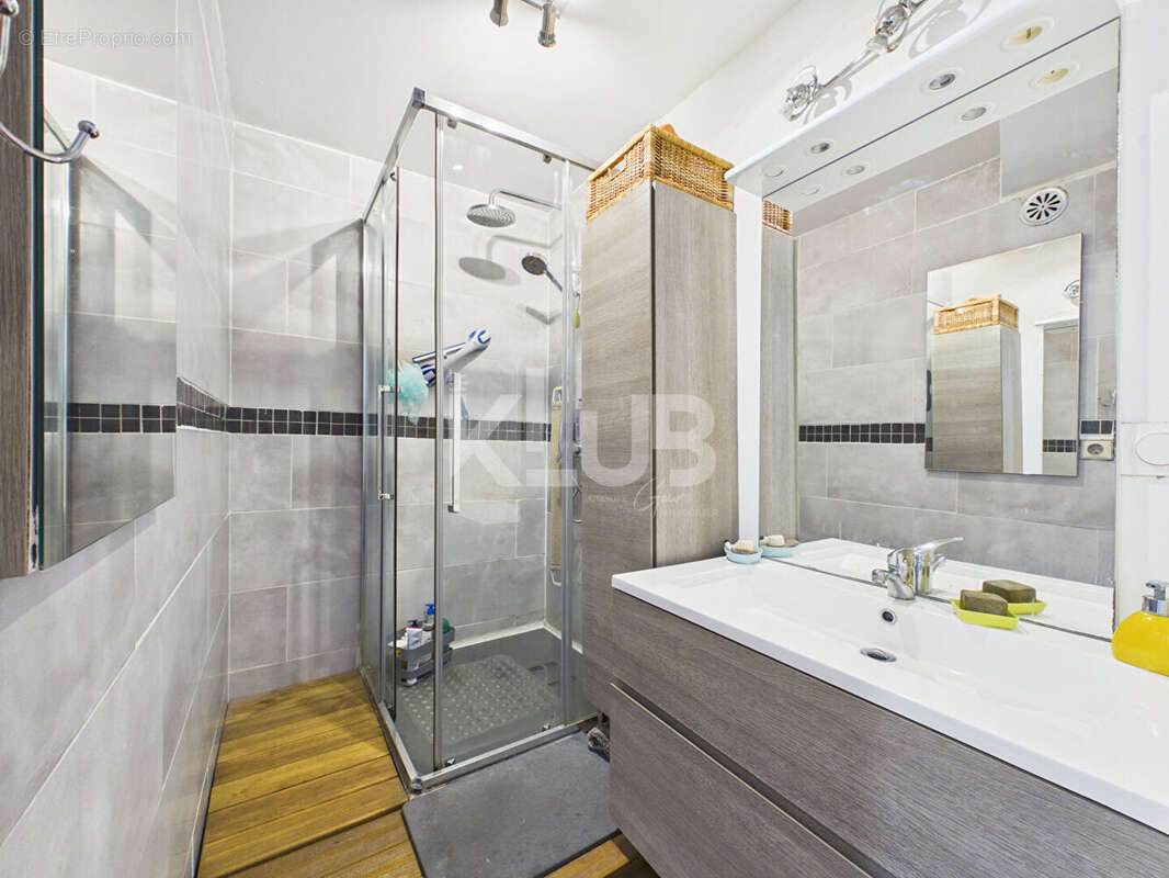 Appartement Marseille 4 pièce(s) 80 m2 - photo 12