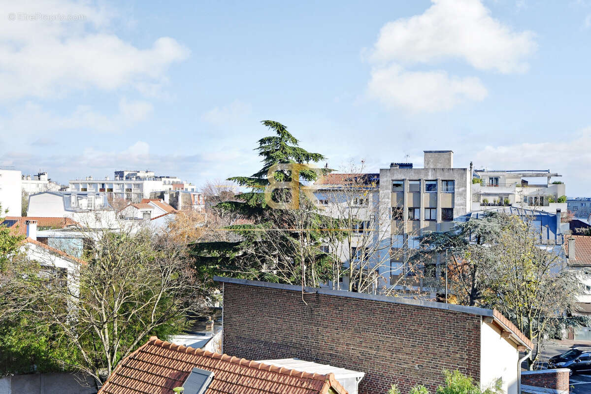 Appartement à SURESNES