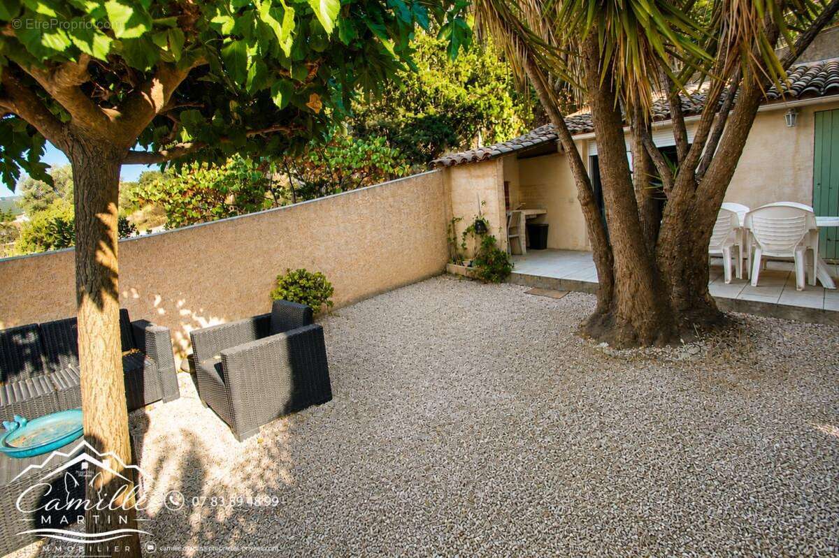 Appartement Saint Raphael 5 pièce(s) 122 m2 avec jardin et parking - photo 14