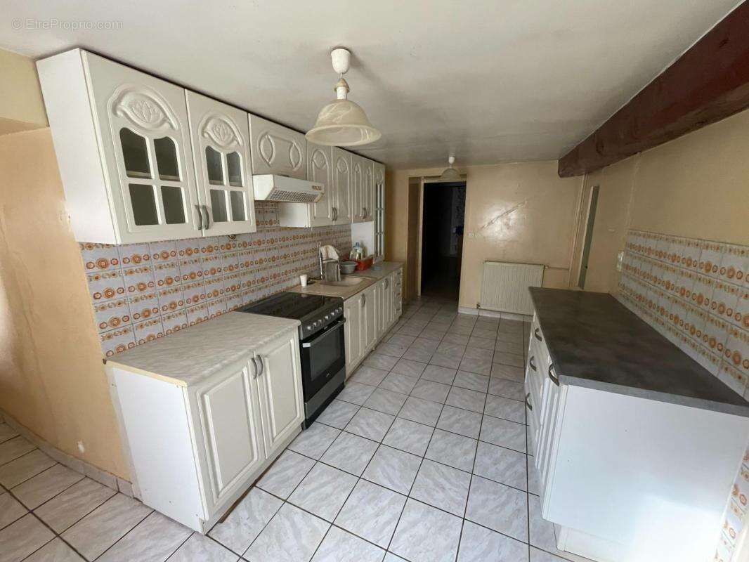 Maison de village 3 chambre, pas de gros travaux! - photo 2