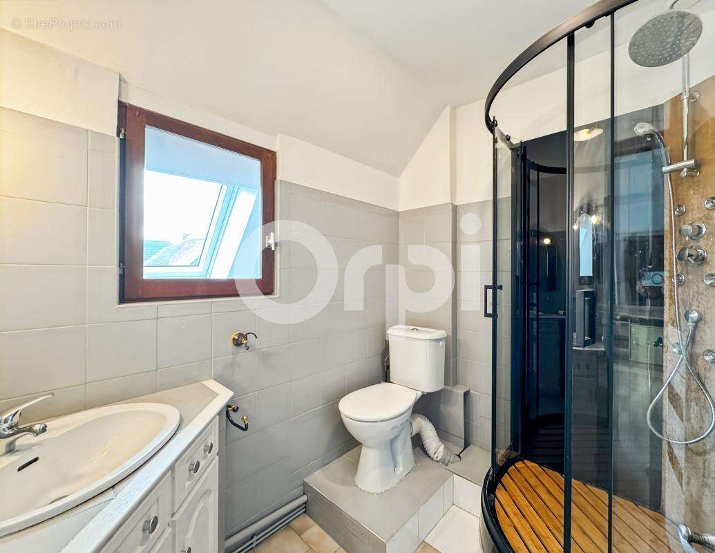 Appartement à PACY-SUR-EURE