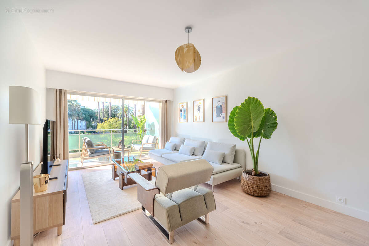 Appartement à CANNES