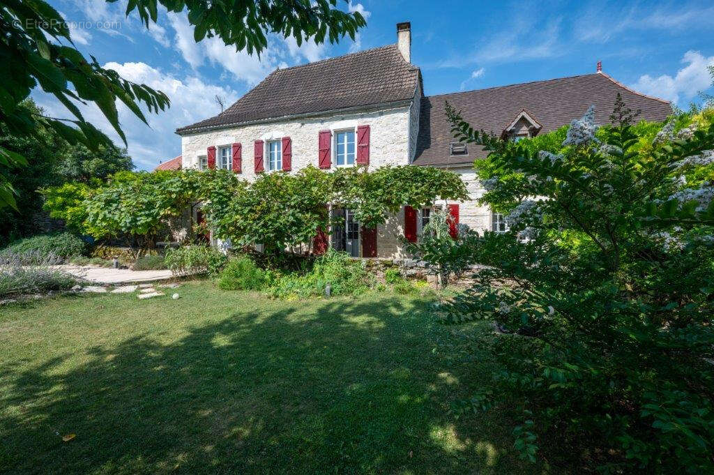 Maison à LABASTIDE-MURAT