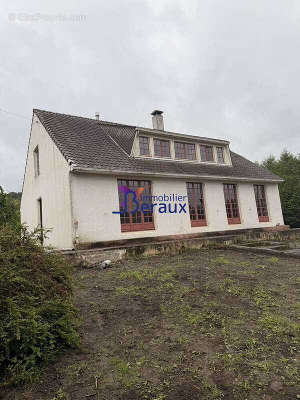 Maison à LE MESNIL-SOUS-JUMIEGES