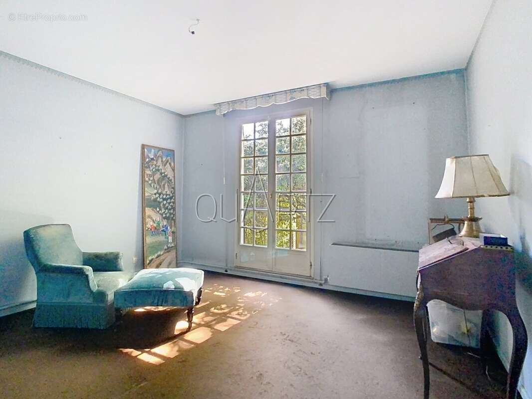 Maison à VERSAILLES