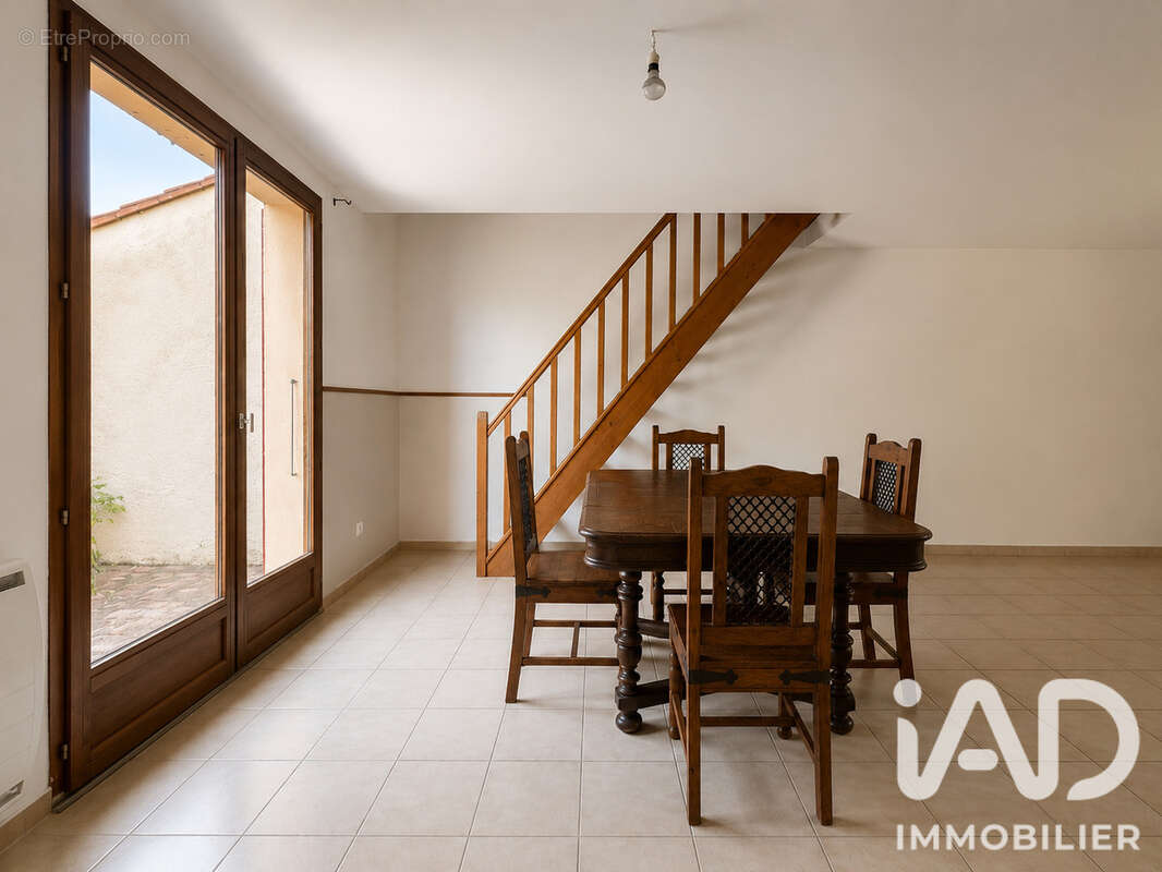 Maison 80 m² à Sainte-Marie  - photo 8
