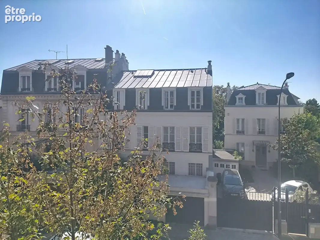 Fontenay Village / Bois : Studio 31 m² + balcon plein Sud - photo 9