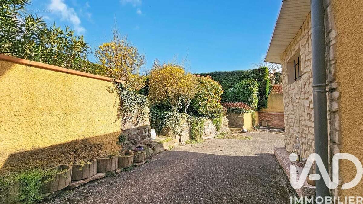 Photo 7 - Maison à SAINT-CLAIR-DU-RHONE