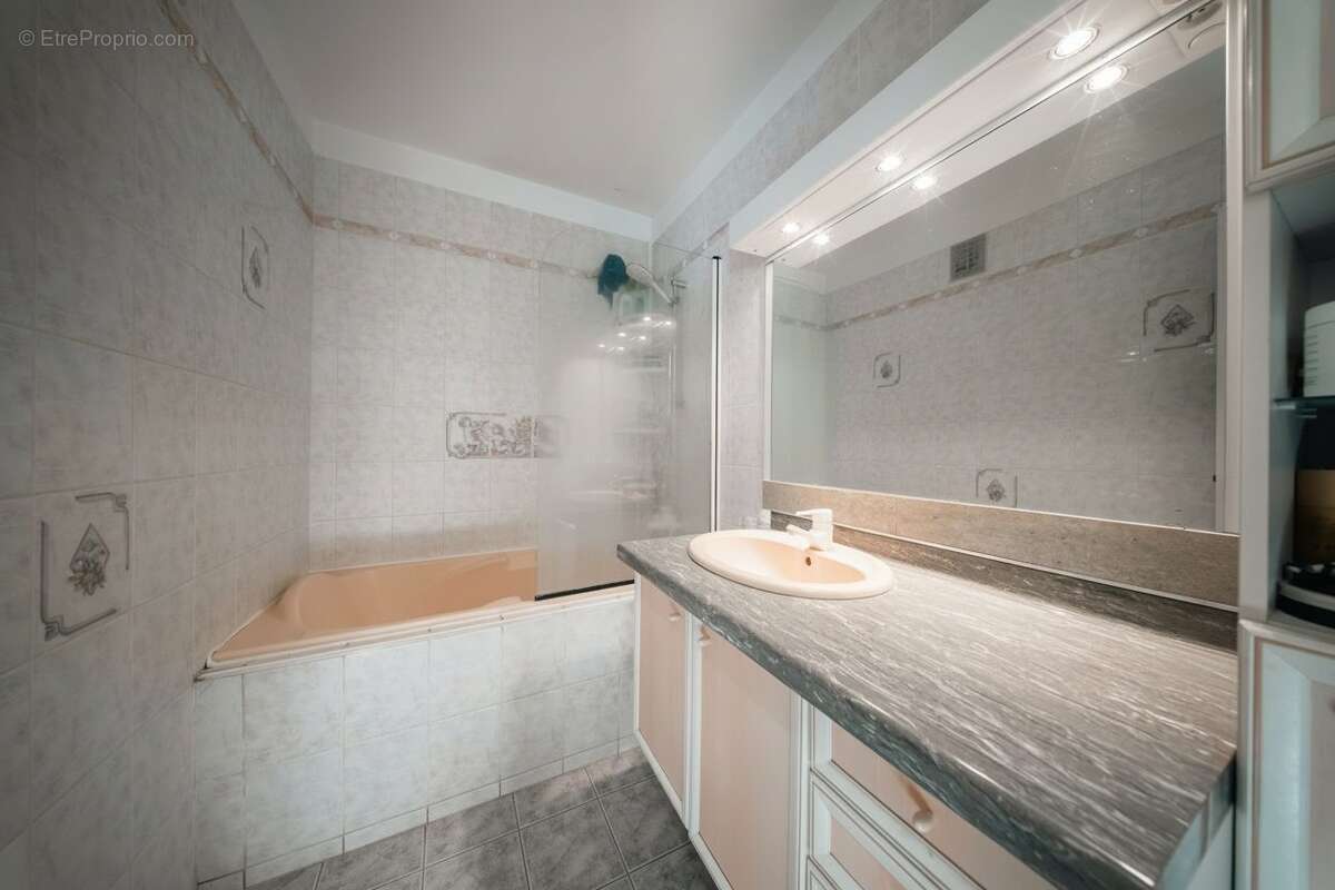 Appartement 79 m² à Clermont-Ferrand  - photo 3