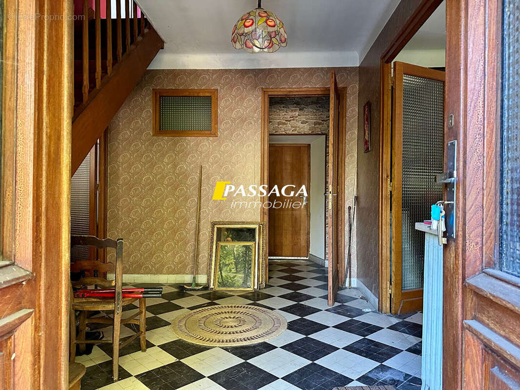 Maison à SEVERAC-LE-CHATEAU