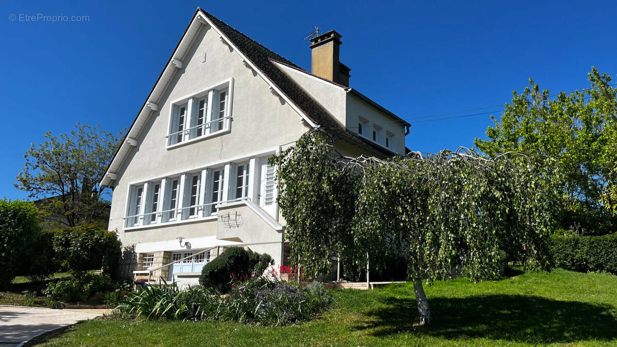 Maison à AUXERRE