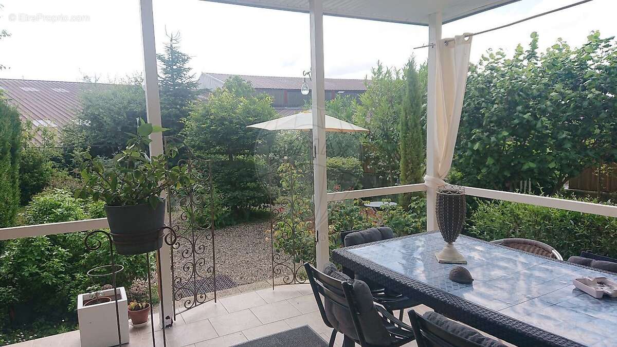 Maison à ISSY-L'EVEQUE