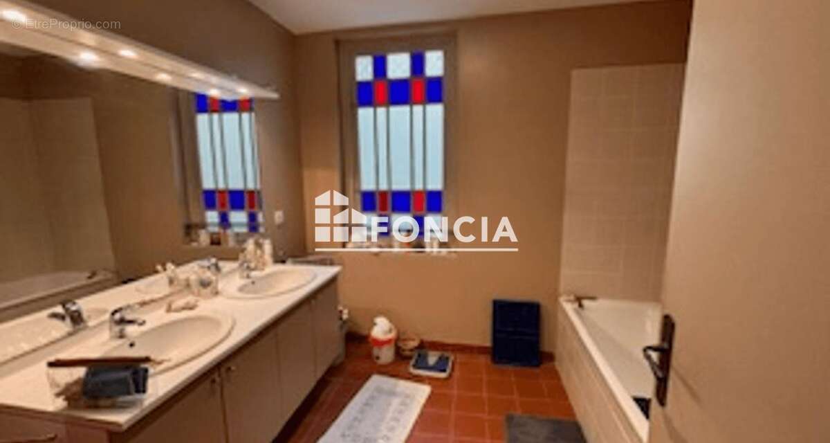 Appartement à CARCASSONNE