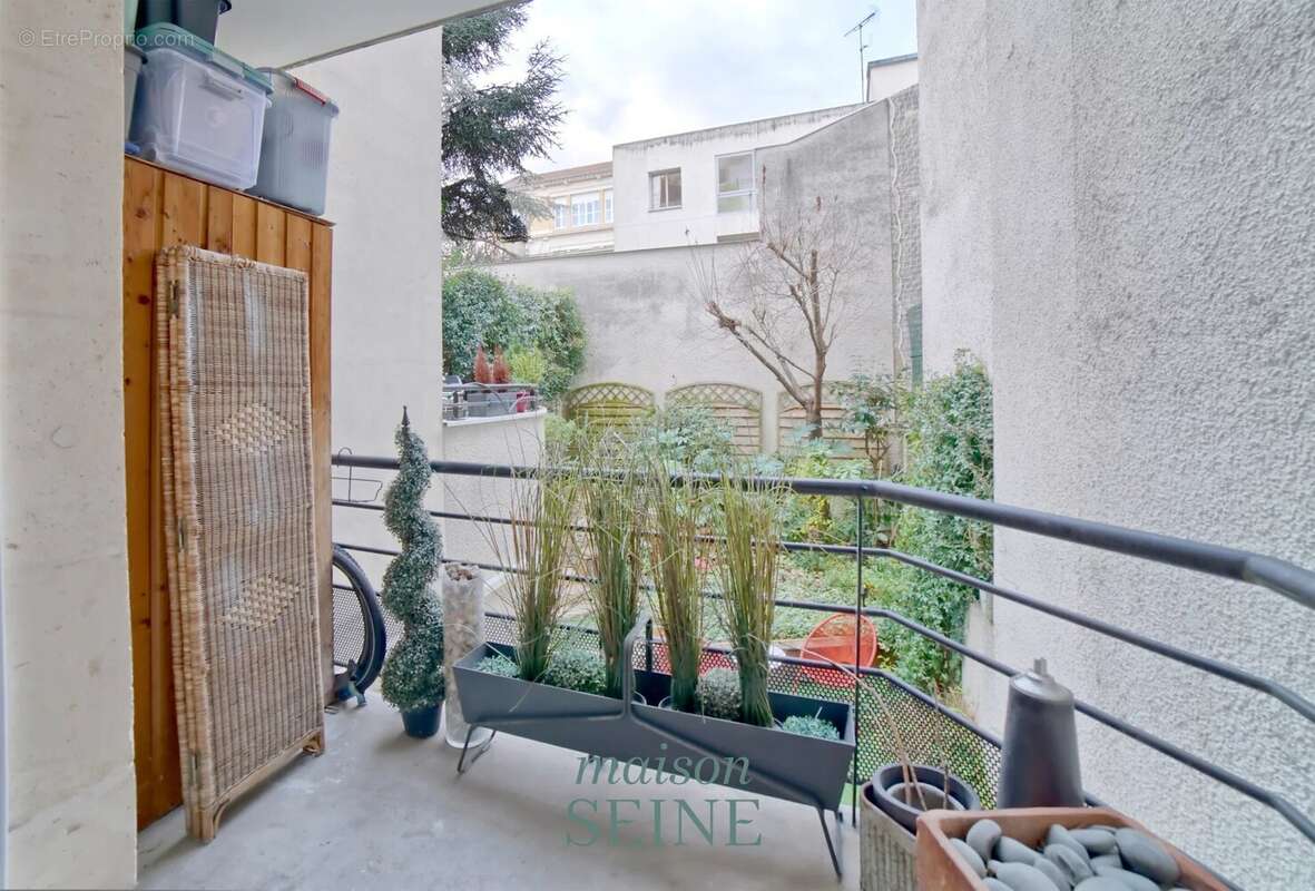 Appartement à LEVALLOIS-PERRET
