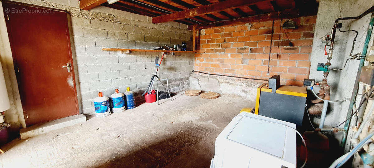 Maison t7 avec atelier garage et 4974m²  de terrain - photo 15