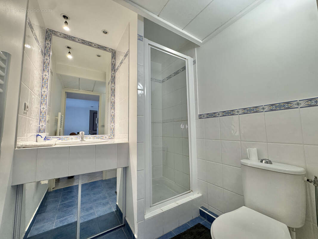 Appartement à CARQUEIRANNE