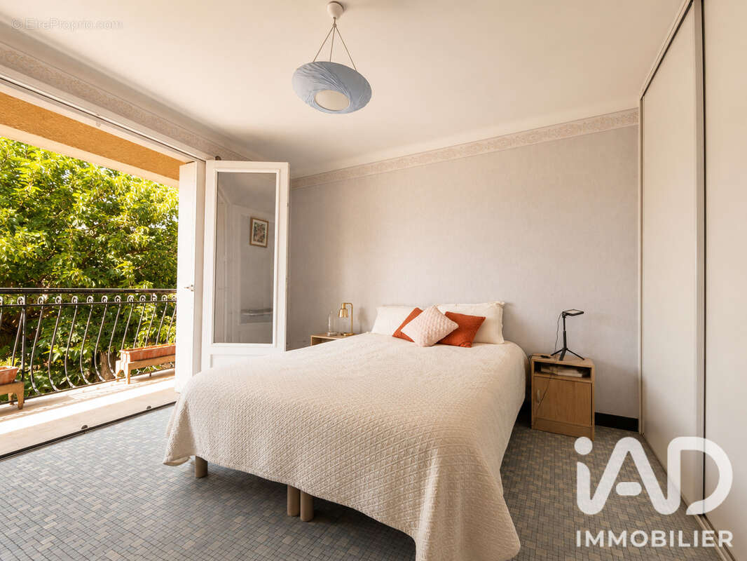 Maison 154 m² à Castres  - photo 5