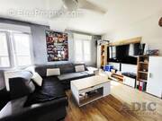 Appartement à MARCILLY