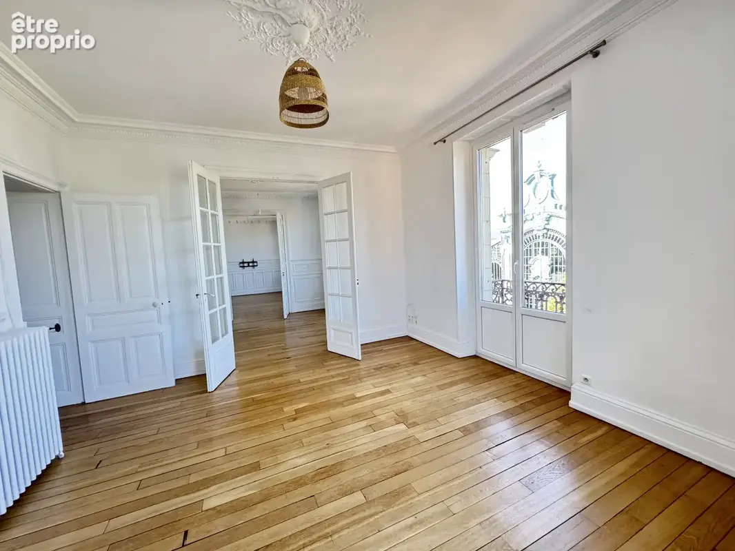 BELFORT - Vieille ville - MAGNIFIQUE HAUSSMANNIEN en parfait état. (VB3788) - photo 3