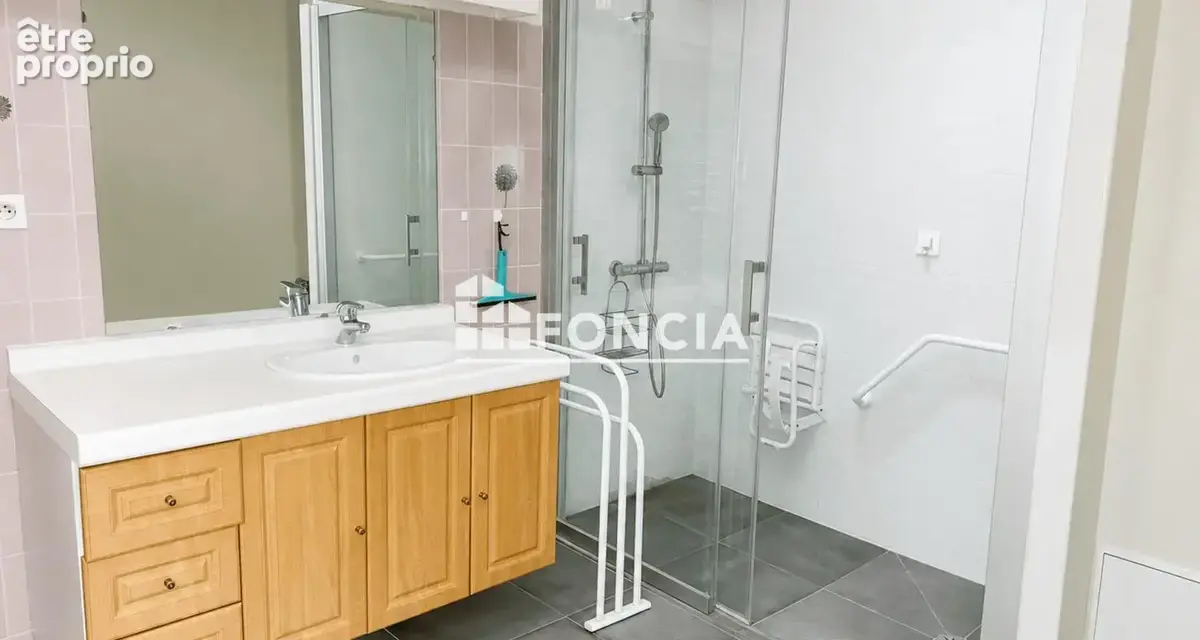 Appartement T2 de 54 m² avec balcon – Résidence seniors avec services - photo 4