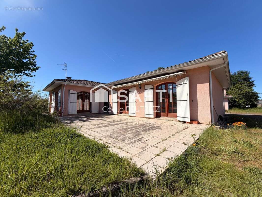 Maison 130 m² à Le Pizou  - photo 2