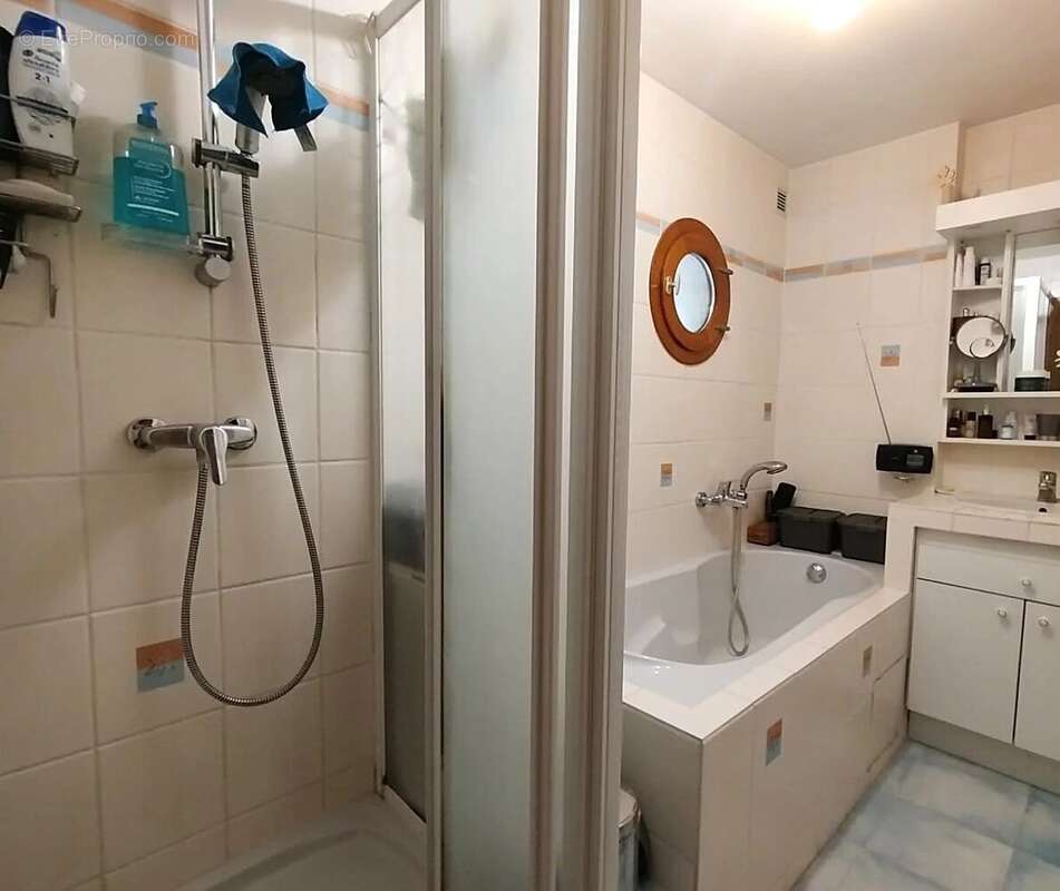 Maison à TOURRETTE-LEVENS