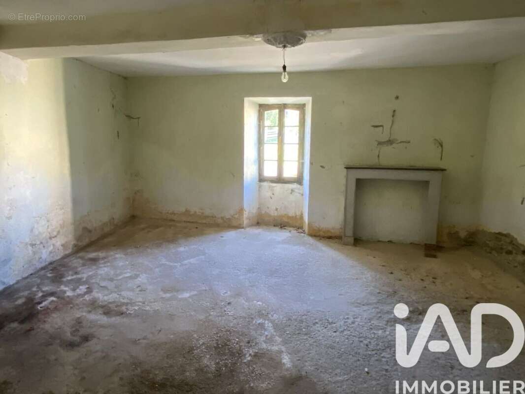 Maison 168 m² à Asasp-Arros  - photo 3