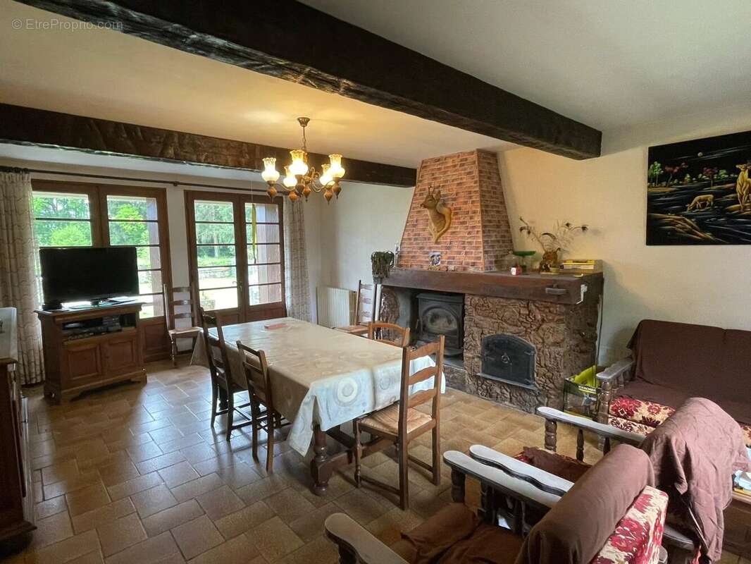 Maison à FRANQUEVIELLE