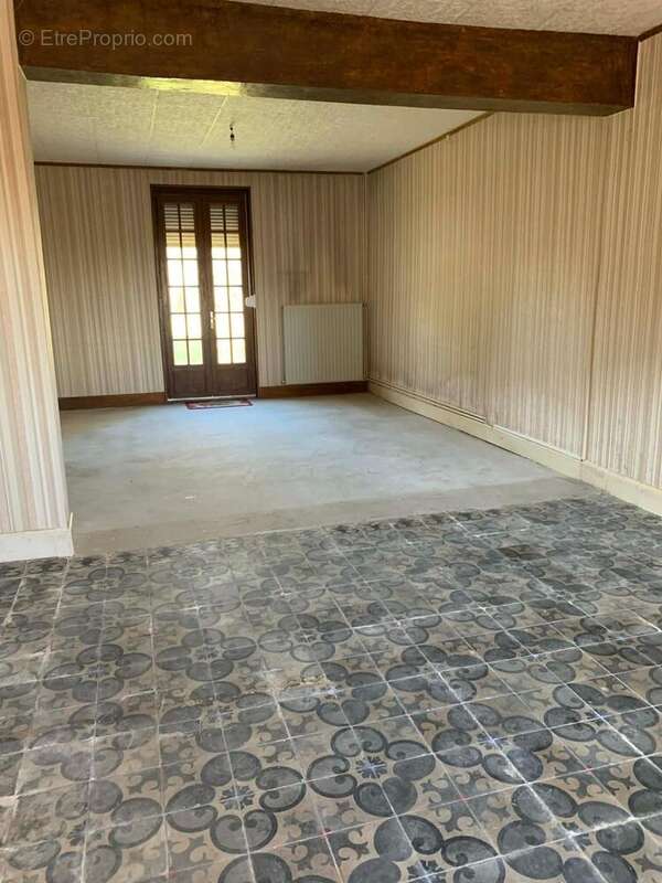 Photo 3 - Maison à ROCROI