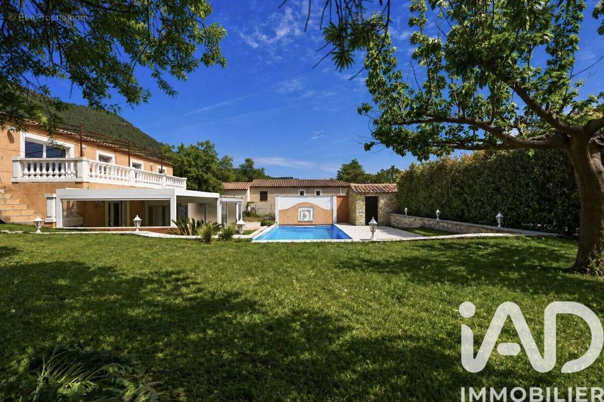 Photo 4 - Maison à CUGES-LES-PINS