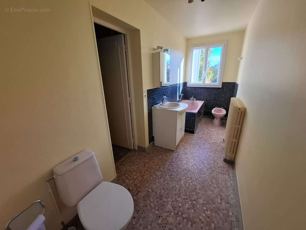 Maison à COULOMMIERS