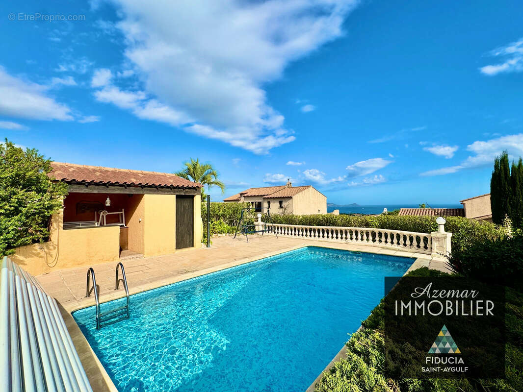 Maison à FREJUS