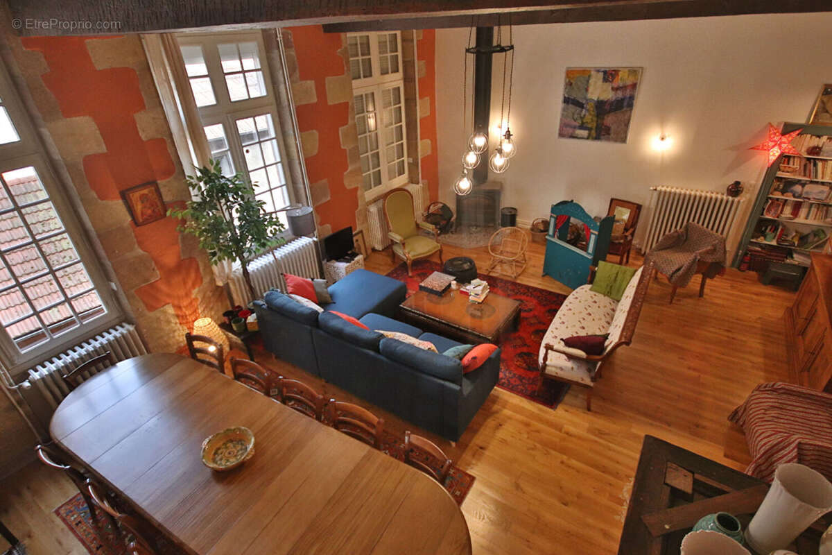 Appartement à MOULINS